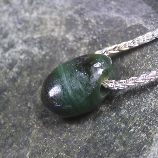 Rimu Pounamu pendant  - NZ Greenstone
