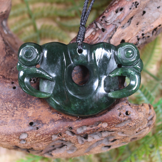 Pekapeka Pendant carved from Kawakawa Pounamu - NZ Greenstone