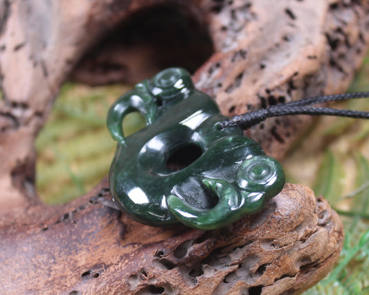 Pekapeka Pendant carved from Kawakawa Pounamu - NZ Greenstone