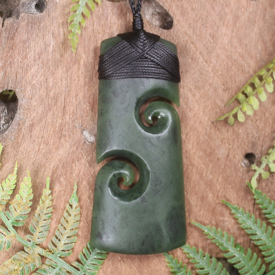 Pounamu Toki with Koru