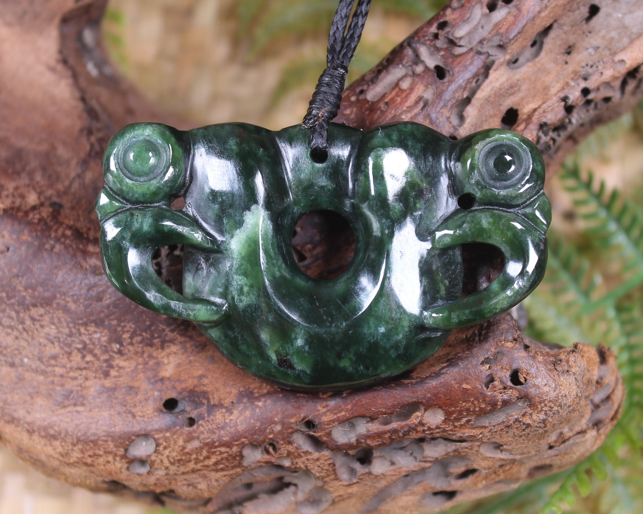 Pekapeka Pendant carved from Kawakawa Pounamu - NZ Greenstone