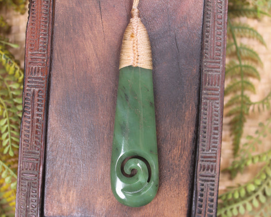 Roimata with Koru Pounamu Pendant - NZ Greenstone