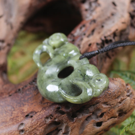 Pekapeka Pendant carved from Serpentine Pounamu - NZ Greenstone