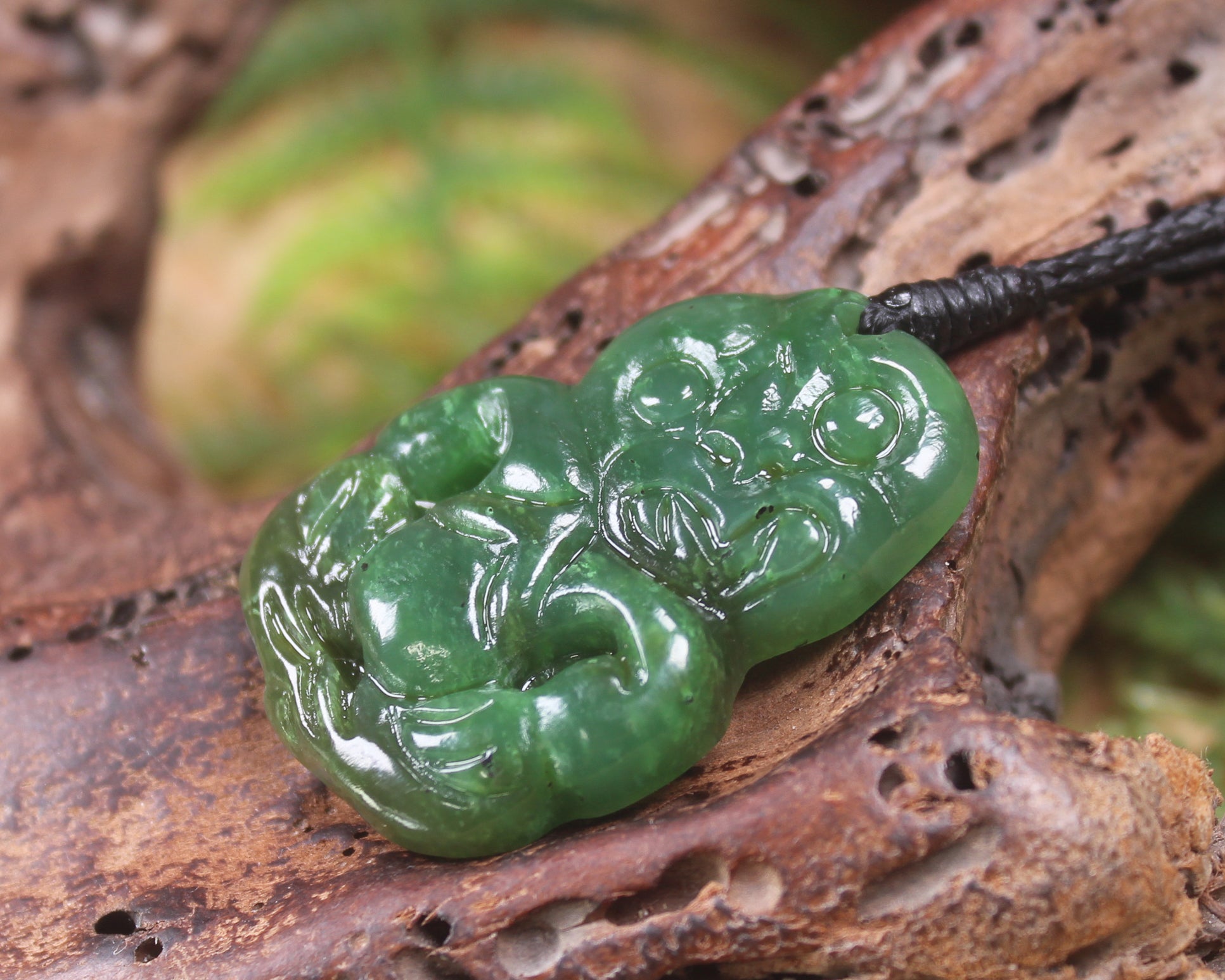 Hapopo Pounamu Hei Tiki - NZ Greenstone