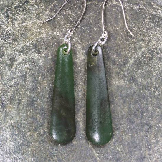 Roimata or Teardrop earrings carved from Kawakawa Pounamu - NZ Greenstone