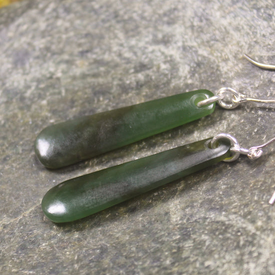 Roimata or Teardrop earrings carved from Kawakawa Pounamu - NZ Greenstone