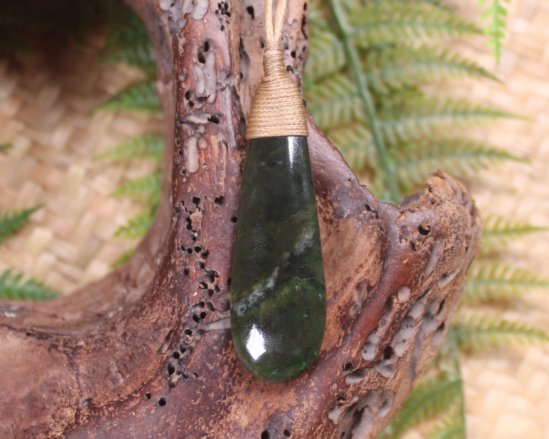 Rimu Pounamu Roimata Pendant - NZ Greenstone