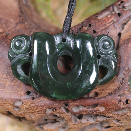 Pekapeka Pendant carved from Kawakawa Pounamu - NZ Greenstone