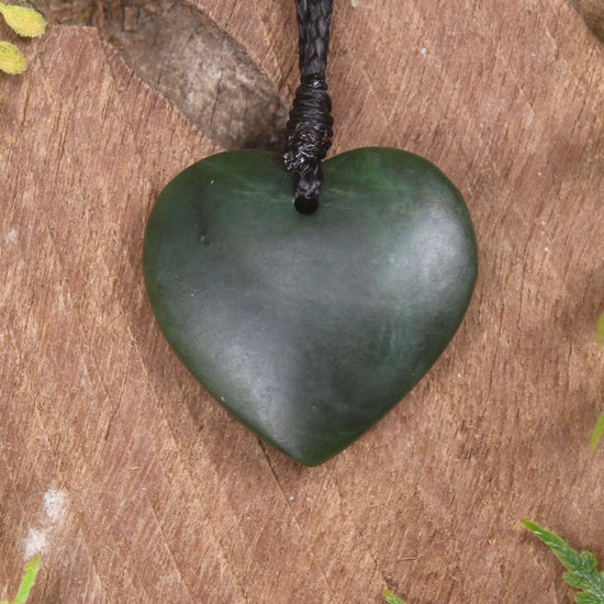 Heart carved from Kawakawa Pounamu - NZ Greenstone