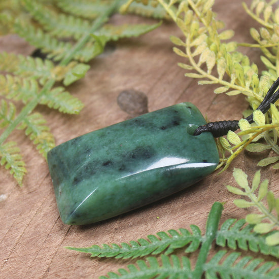 Inanga Pounamu Toki