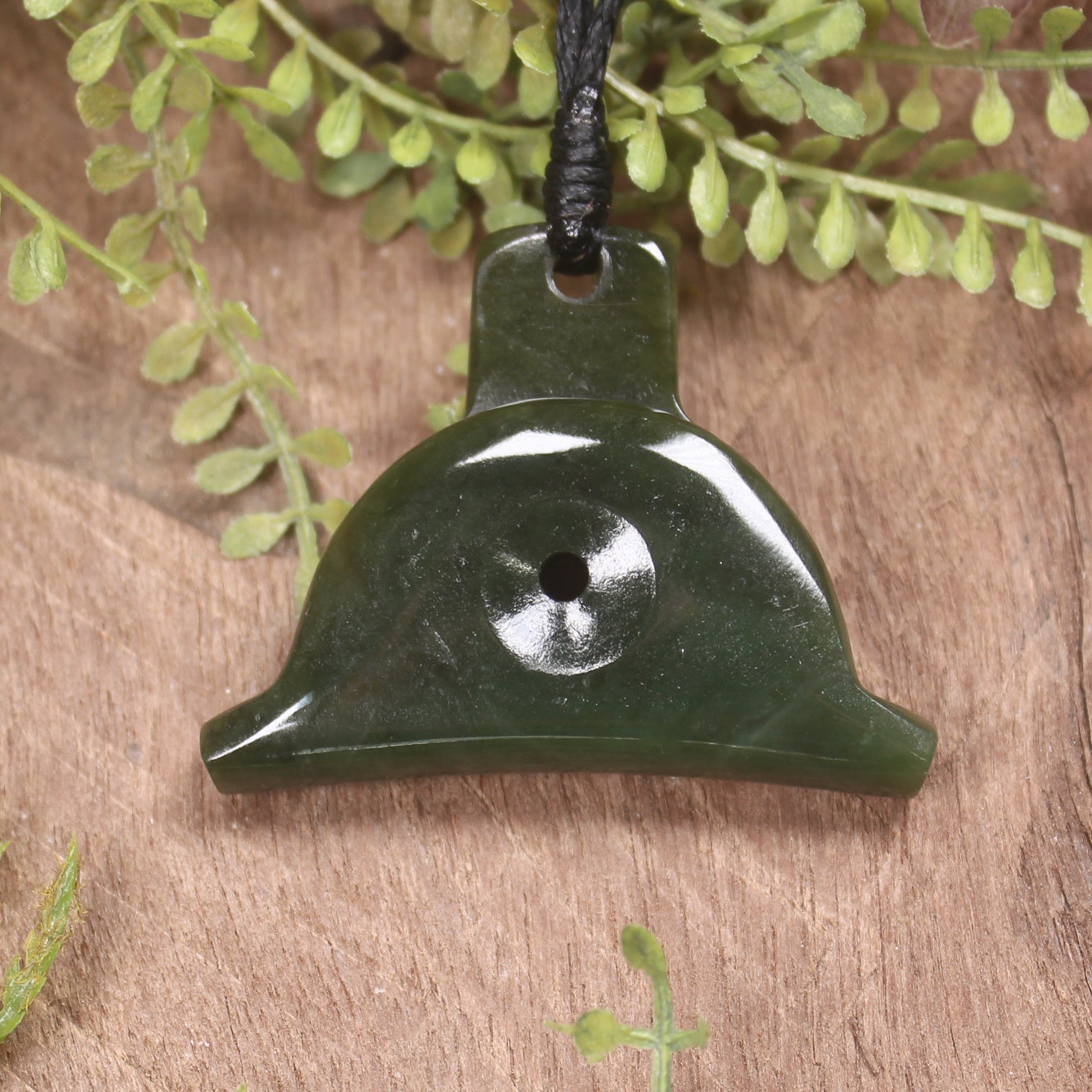 Rimu Pounamu Dog Whistle Pendant - NZ Greenstone