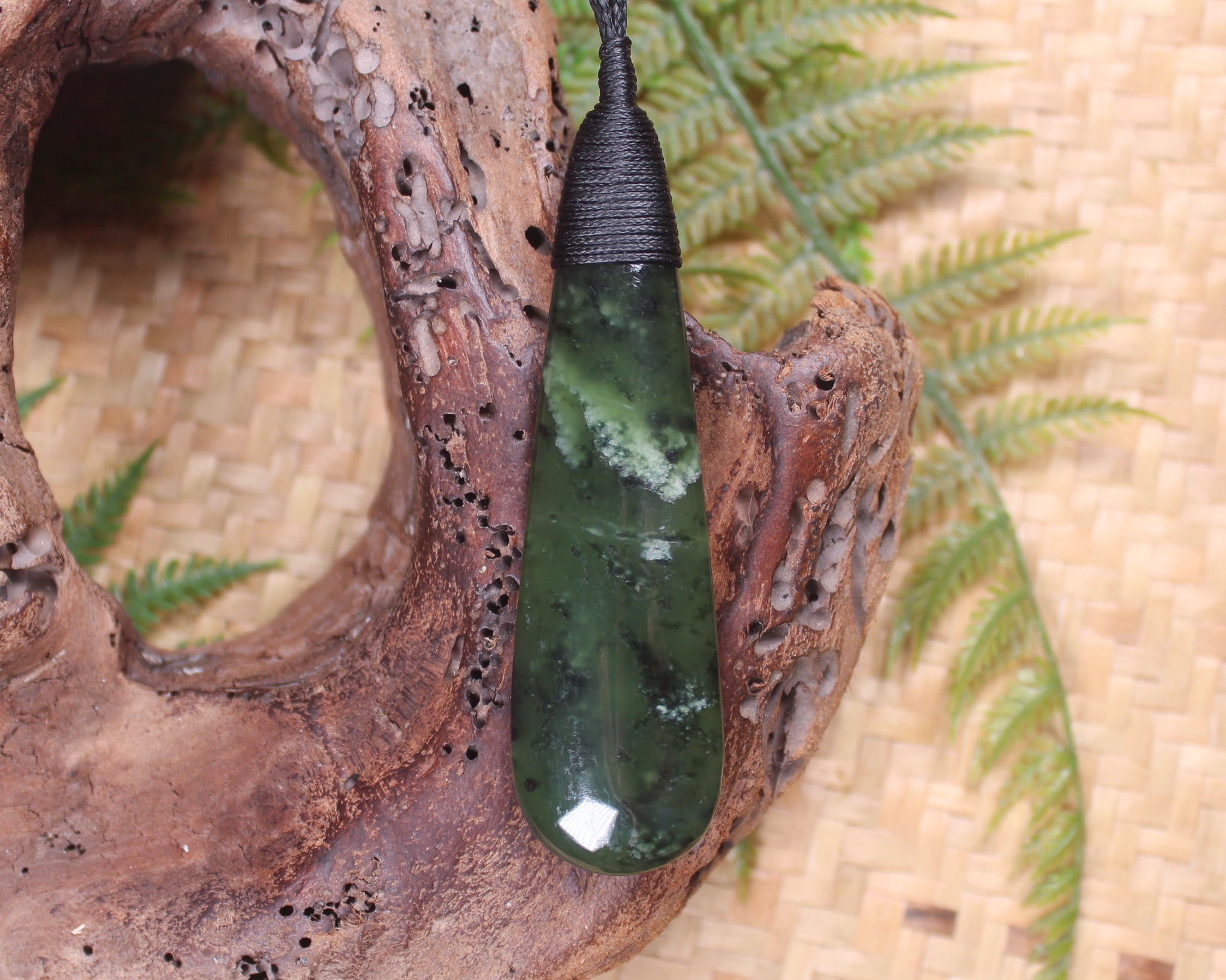 Rimu Pounamu Roimata Pendant - NZ Greenstone