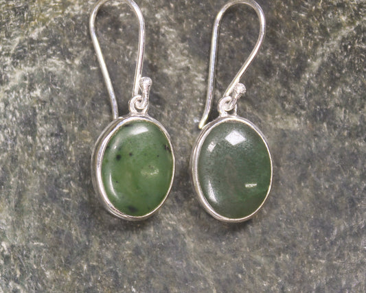 Roimata or Teardrop earrings carved from Hapopo Pounamu - NZ Greenstone