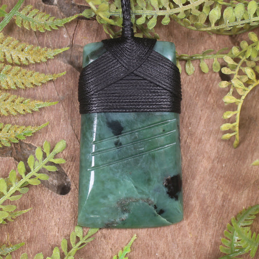 Inanga Pounamu Toki