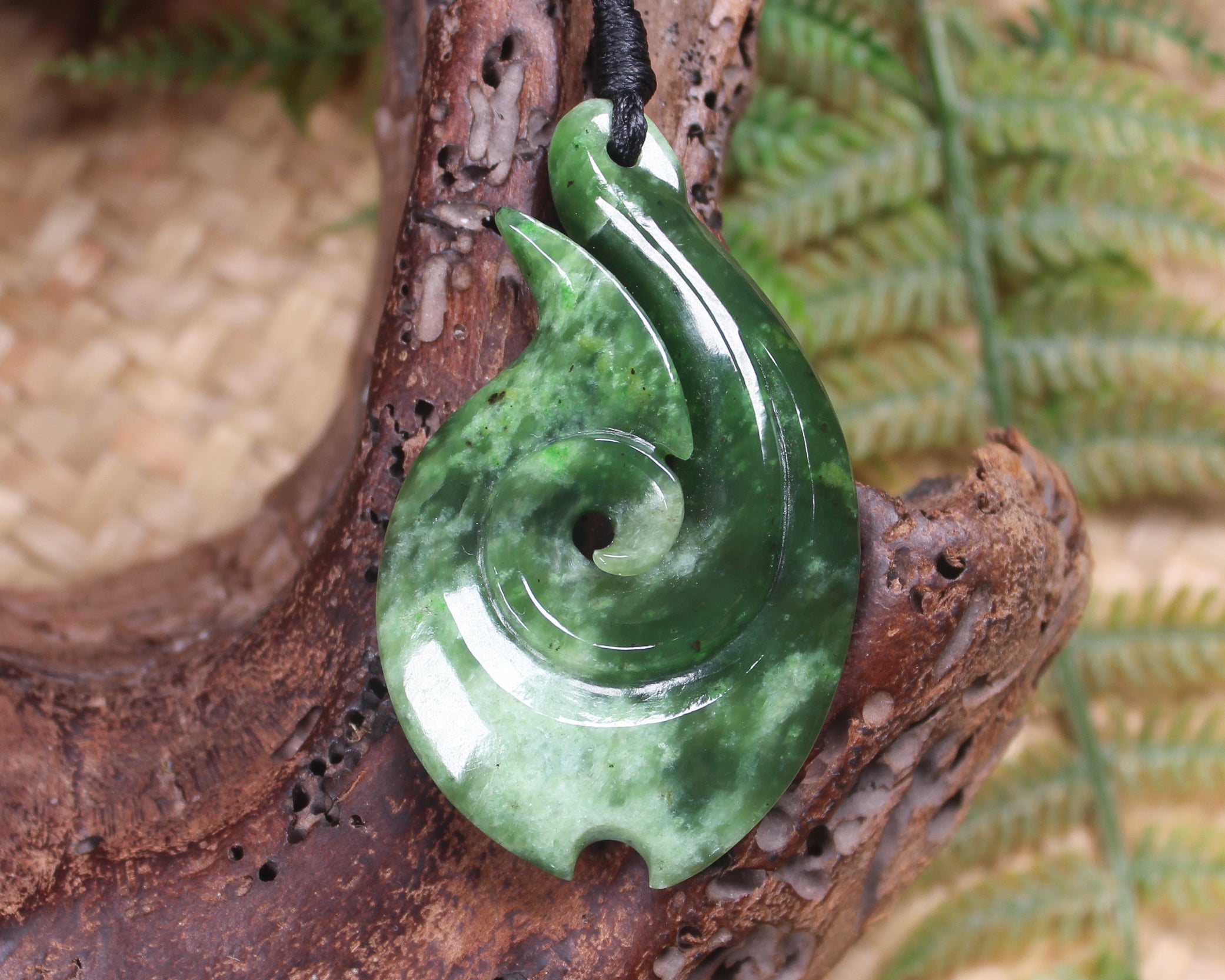 Hei Matau or Fish Hook carved from Kawakawa Pounamu - NZ Greenstone