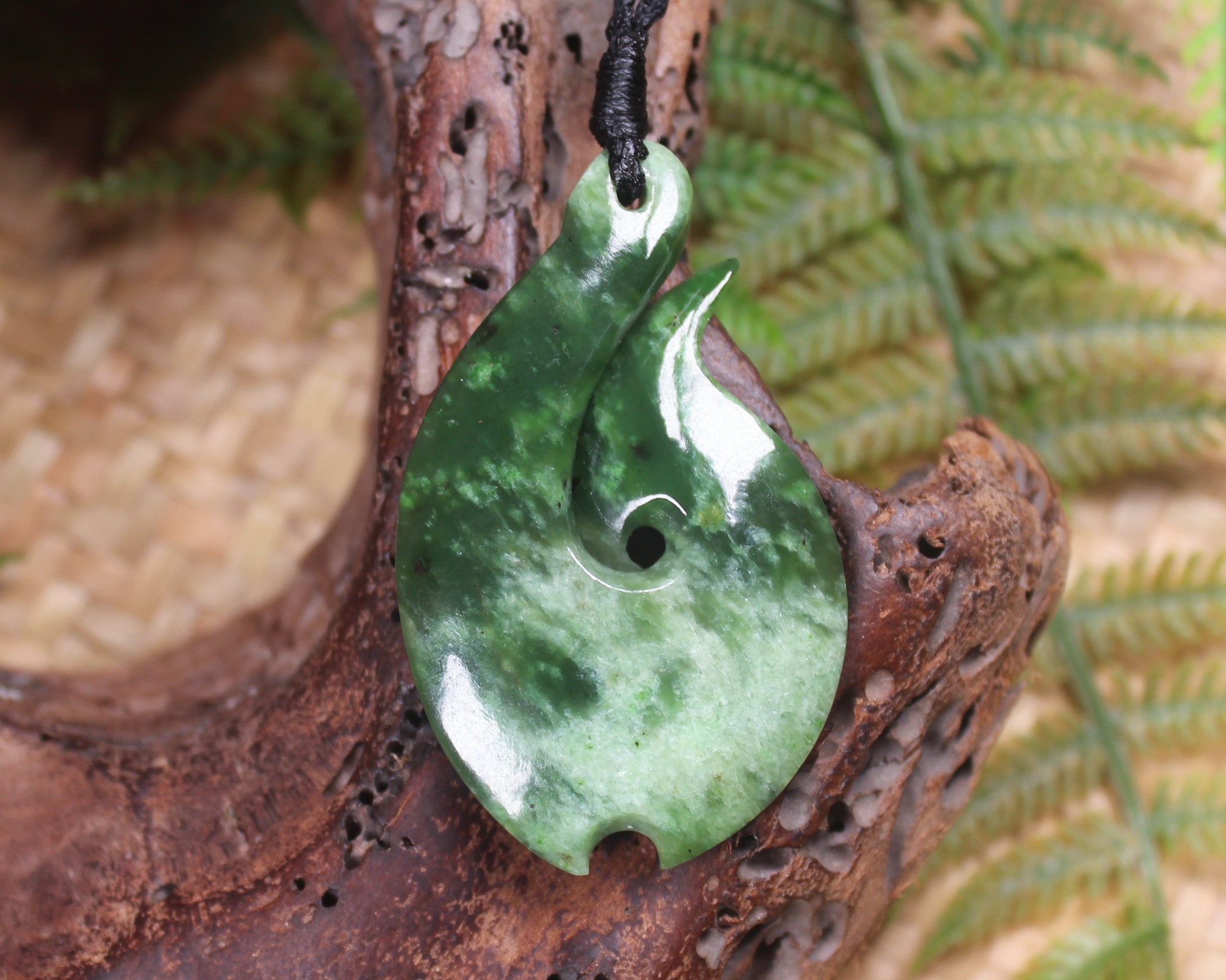 Hei Matau or Fish Hook carved from Kawakawa Pounamu - NZ Greenstone