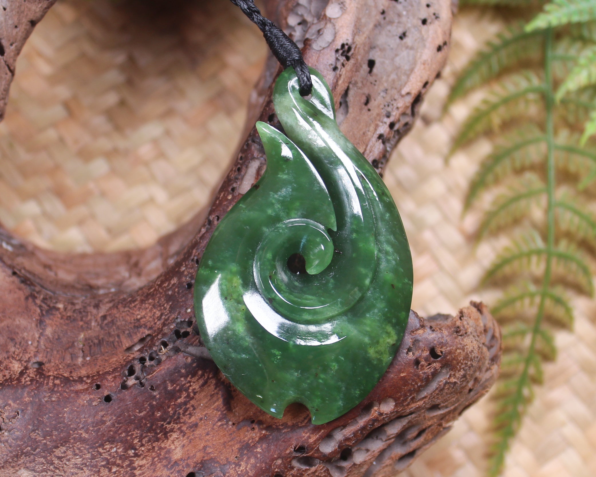 Hei Matau or Fish Hook carved from Kawakawa Pounamu - NZ Greenstone