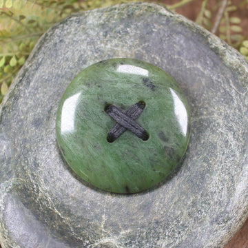 Pounamu Brooch