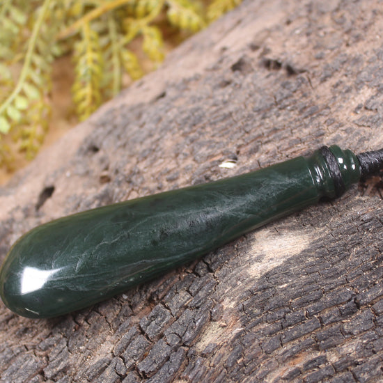 Kawakawa Mere Pendant