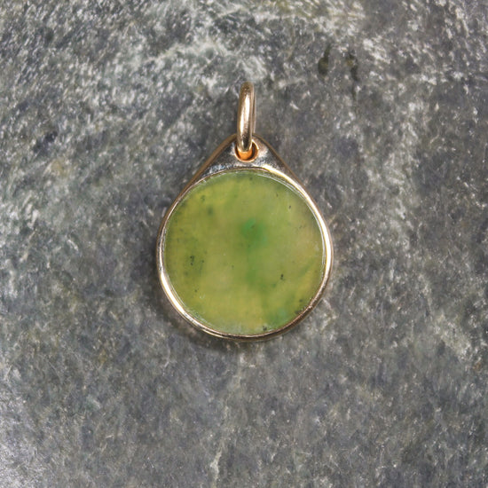 Hapopo Pounamu pendant with a gold setting - NZ Greenstone