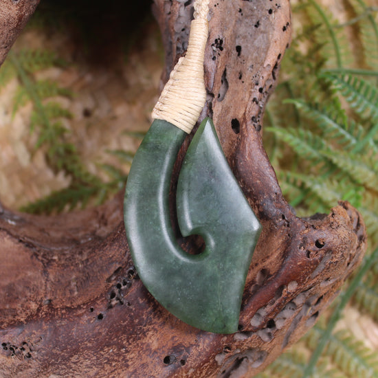 Hei Matau or Fish Hook carved from Kawakawa Pounamu - NZ Greenstone