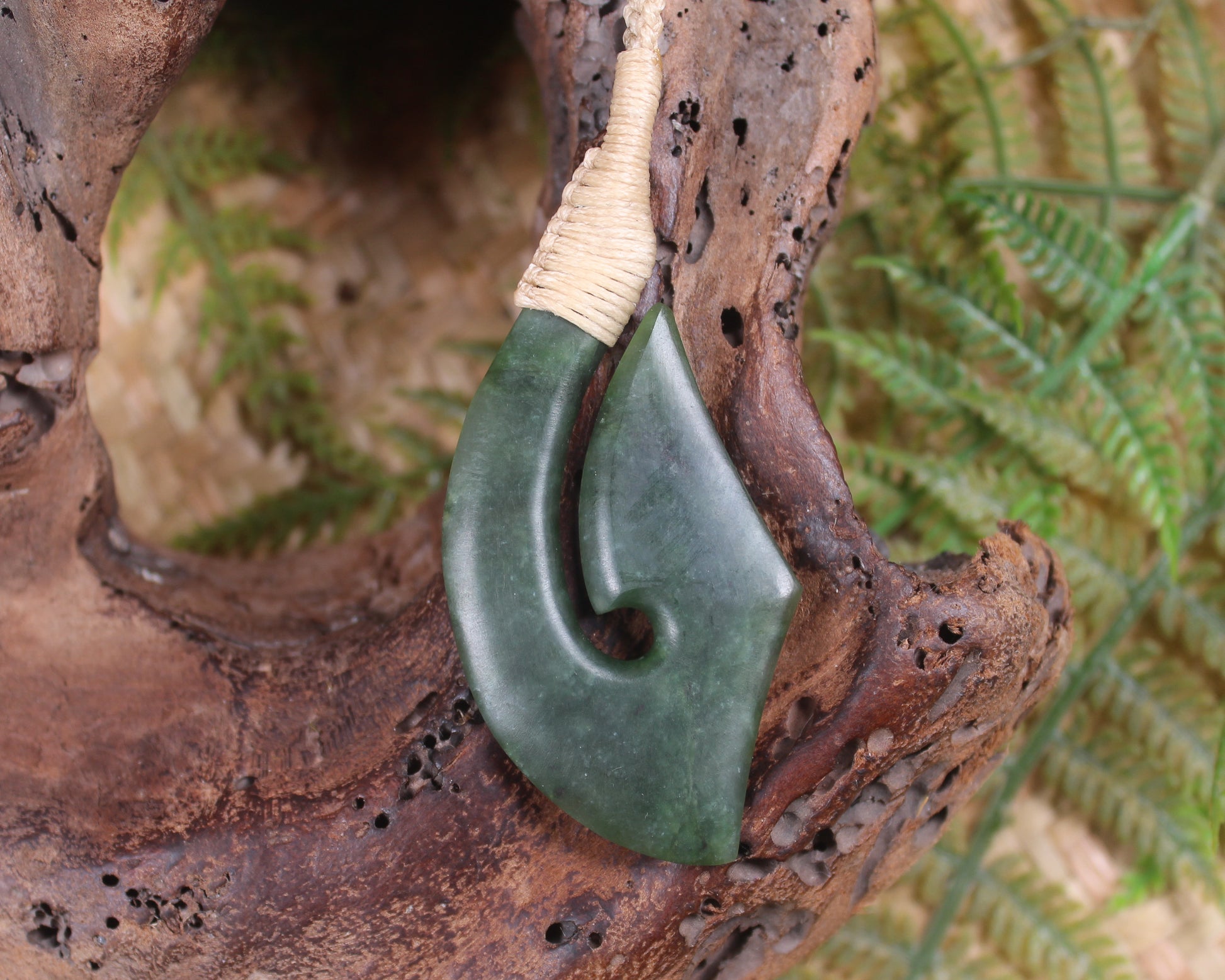 Hei Matau or Fish Hook carved from Kawakawa Pounamu - NZ Greenstone