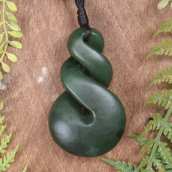 Twist carved from Kawakawa Pounamu - NZ Greenstone