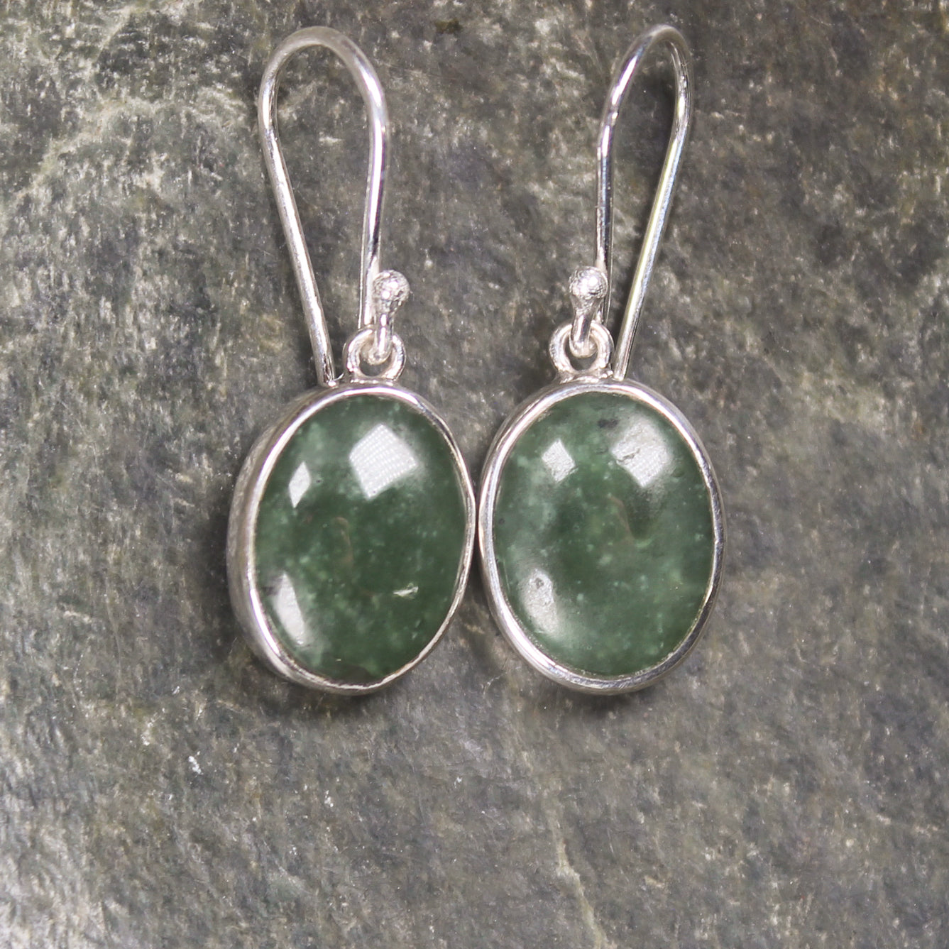 Roimata or Teardrop earrings carved from Hapopo Pounamu - NZ Greenstone