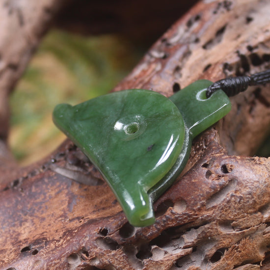 Dog Whistle carved from Kawakawa Pounamu - NZ Greenstone