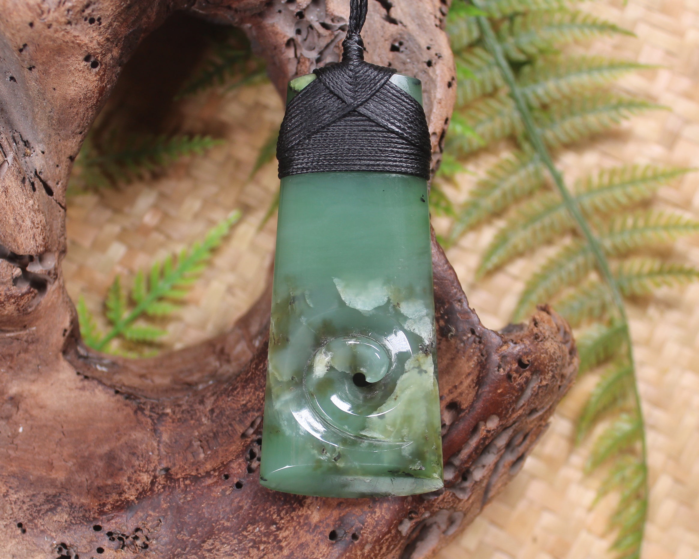 Toki or Adze with Koru Pendant carved from Inanga Pounamu - NZ Greenstone