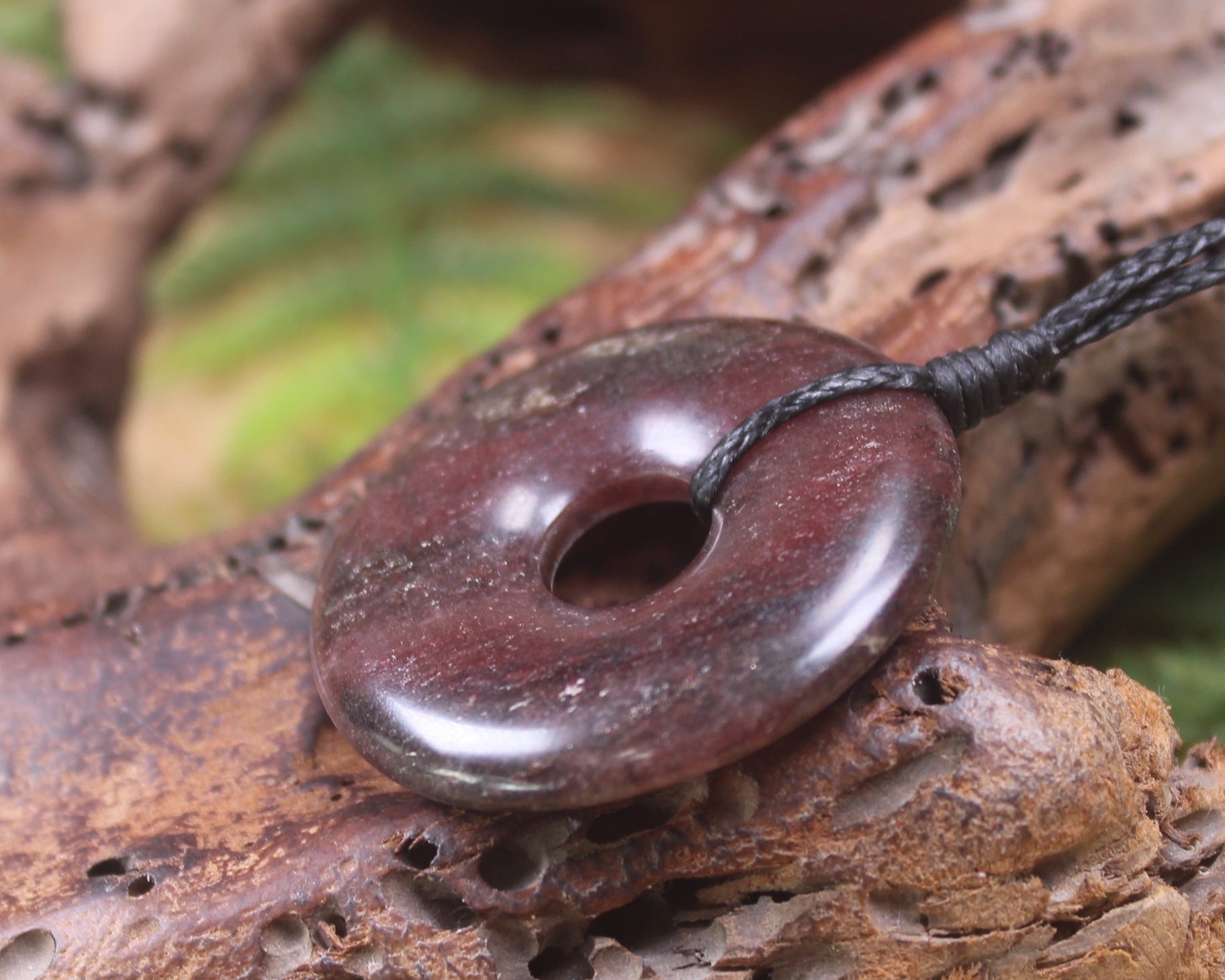 Rhodonite Porowhita