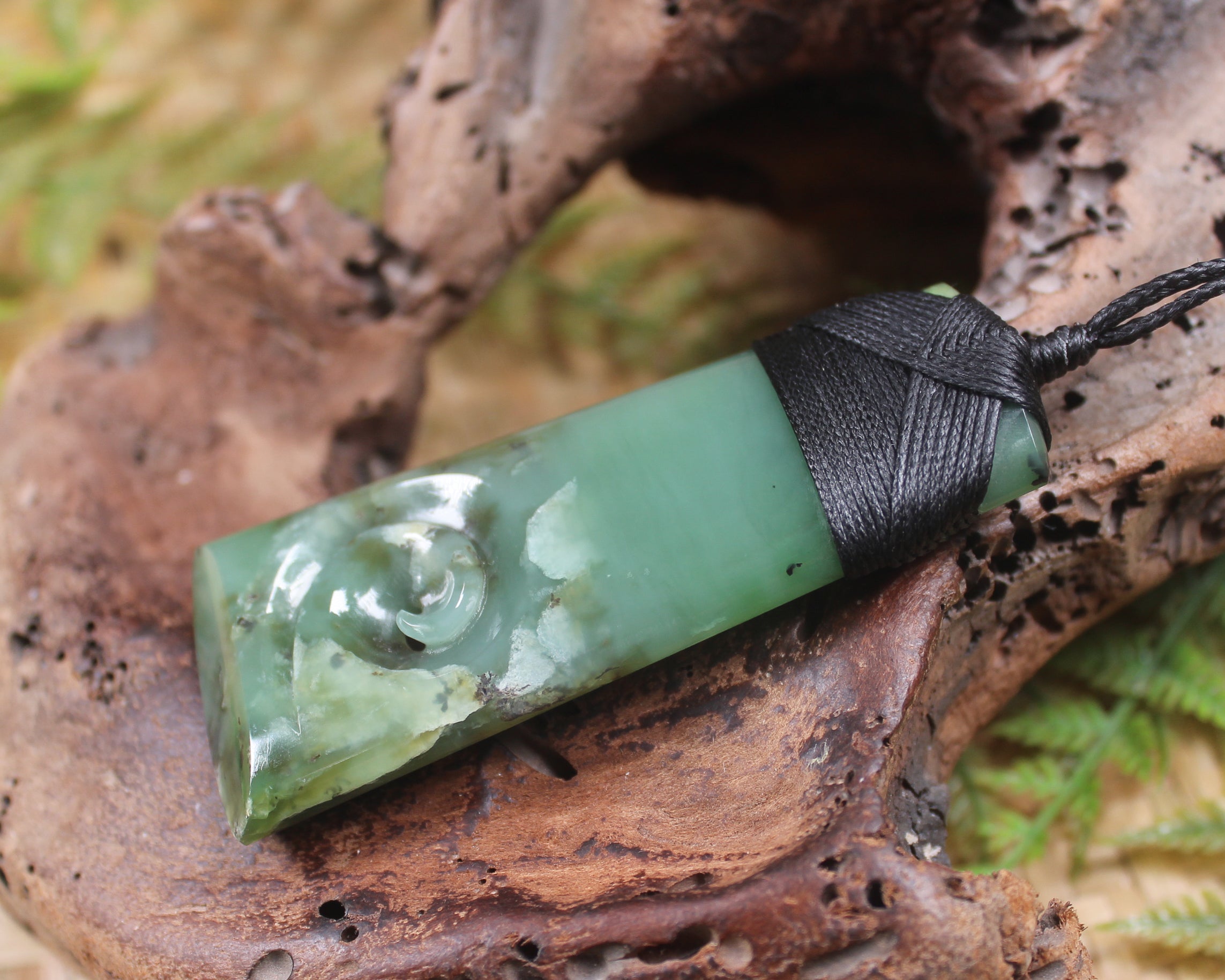 Toki or Adze with Koru Pendant carved from Inanga Pounamu - NZ Greenstone