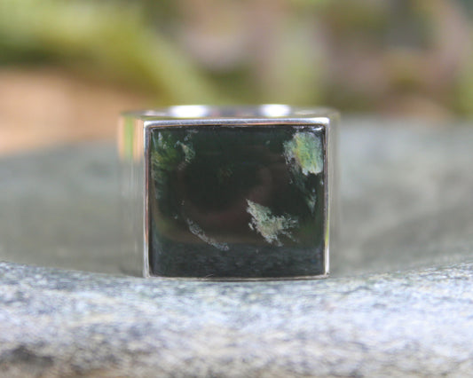 Sterling Silver Kawakawa Pounamu Ring - NZ Greenstone