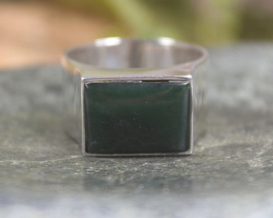 Sterling Silver Kawakawa Pounamu Ring - NZ Greenstone