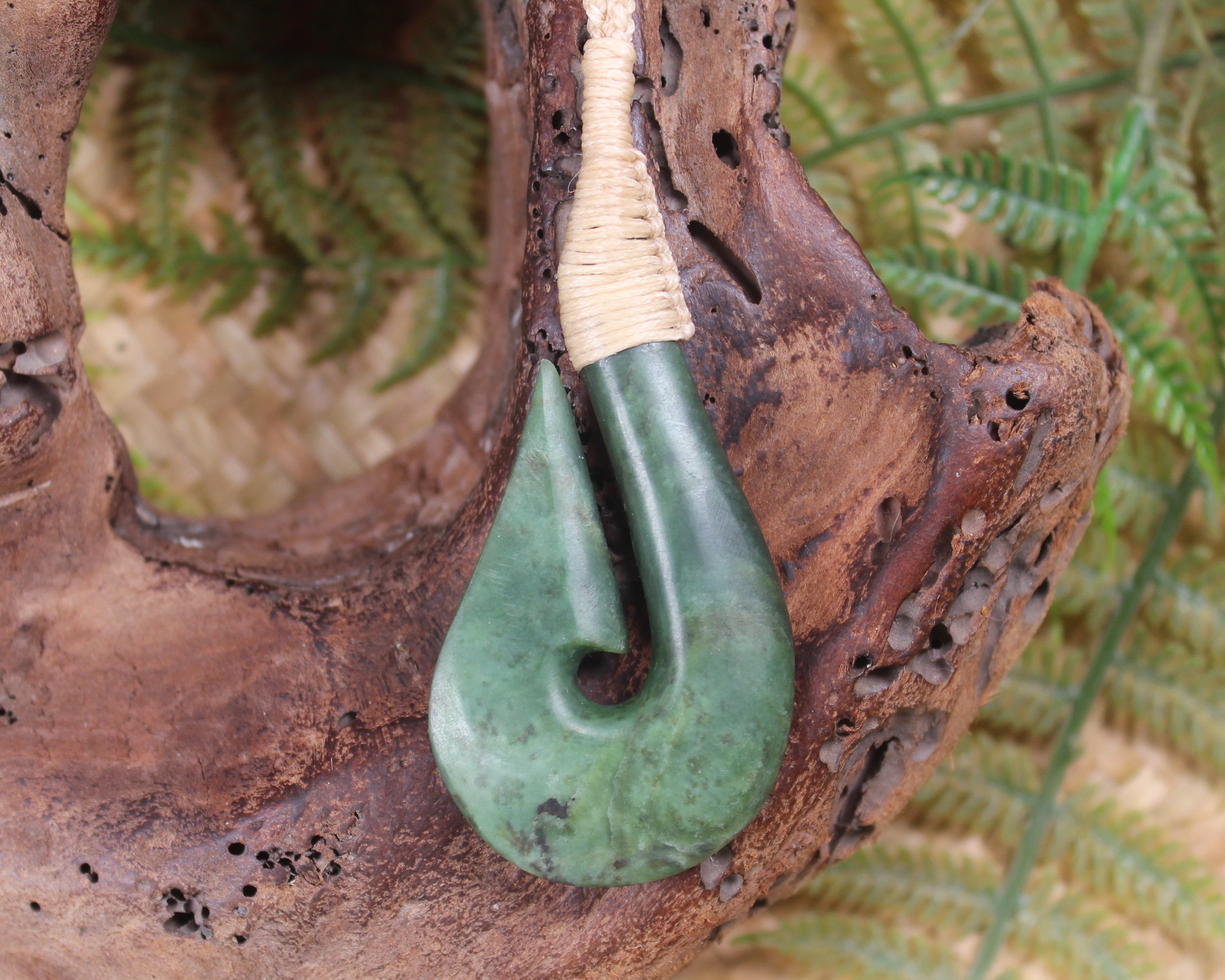 Hei Matau or Fish Hook carved from Kawakawa Pounamu - NZ Greenstone