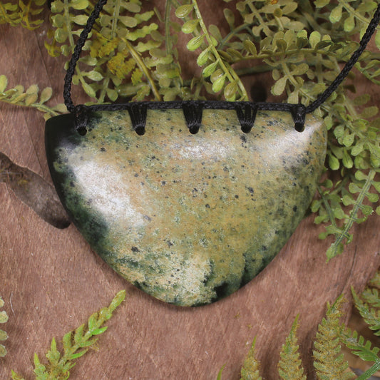 NZ Greenstone Large Kōuma Breastplate Pendant Raukaraka Pounamu