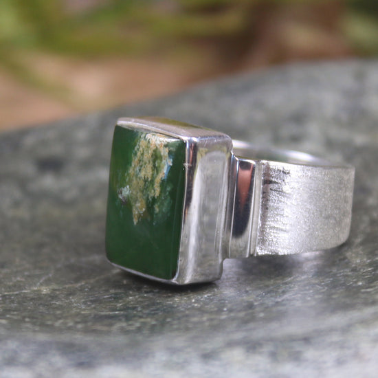 Sterling Silver Flower Jade Pounamu Ring - NZ Greenstone