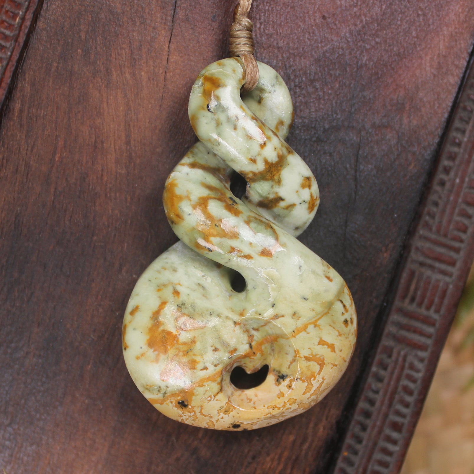 Twist or Pikorua carved from Flower Jade Pounamu - NZ Greenstone