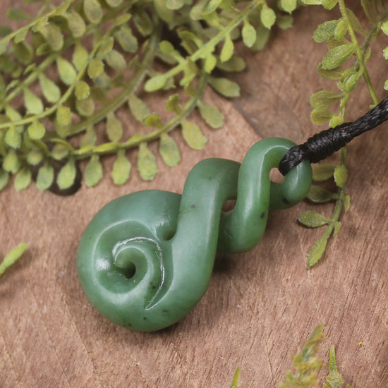 Twist carved from Hapopo Pounamu - NZ Greenstone