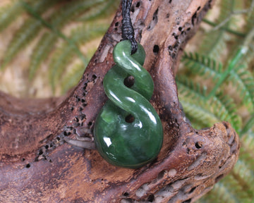 Twist carved from Kawakawa Pounamu - NZ Greenstone