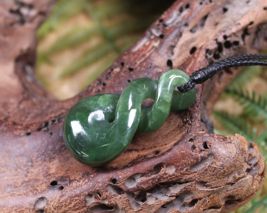 Twist carved from Kawakawa Pounamu - NZ Greenstone