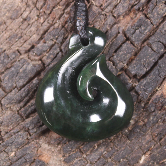 Hei Matau or Fish Hook carved from Kawakawa Pounamu - NZ Greenstone