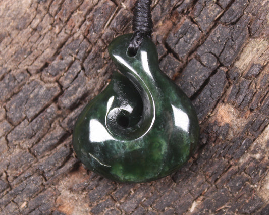 Hei Matau or Fish Hook carved from Kawakawa Pounamu - NZ Greenstone