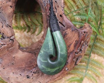 Hei Matau or Fish Hook carved from Kawakawa Pounamu - NZ Greenstone
