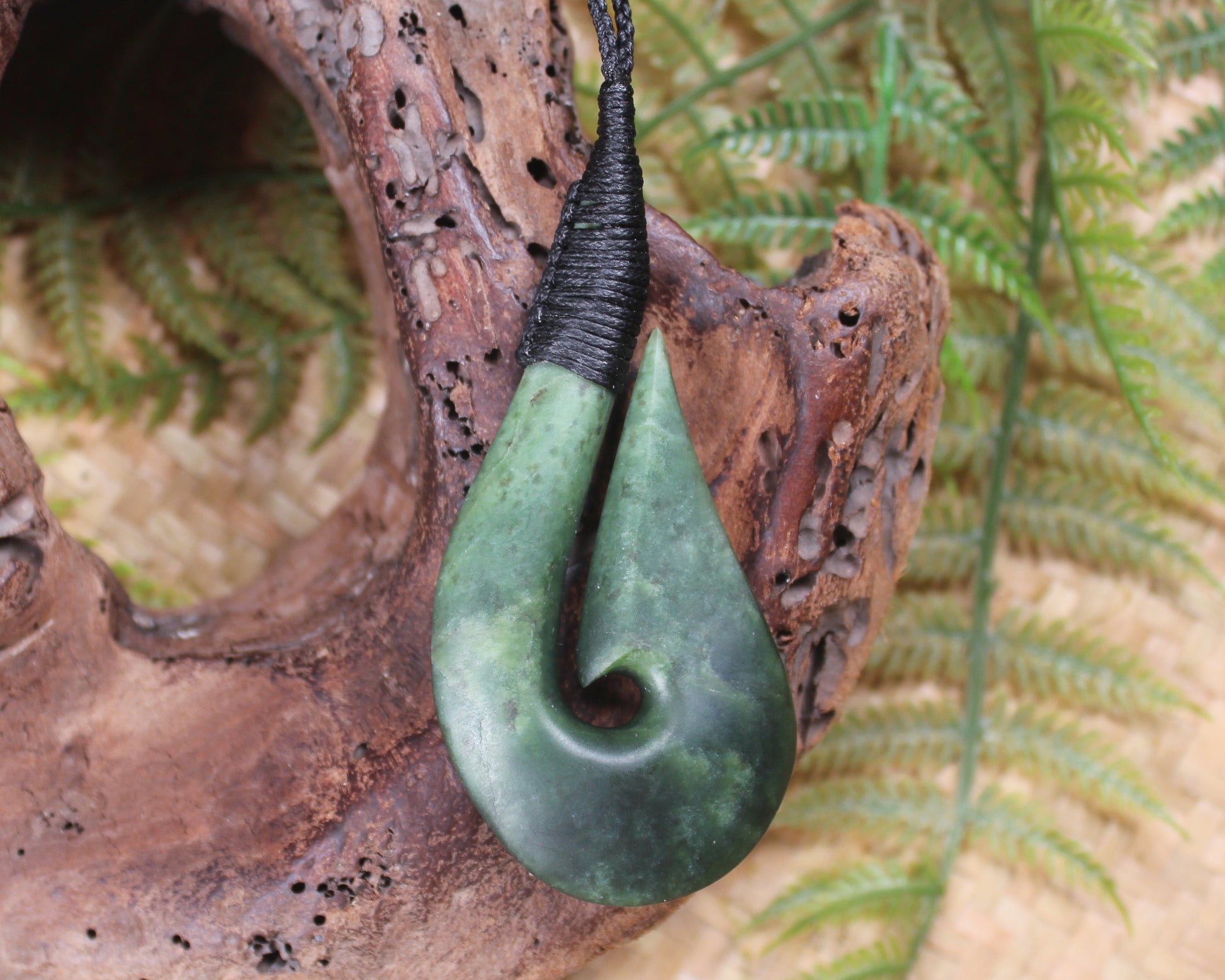 Hei Matau or Fish Hook carved from Kawakawa Pounamu - NZ Greenstone