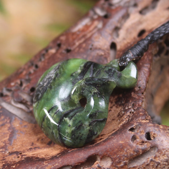 Douglas Creek pounamu hei matau pendant - NZ Greenstone