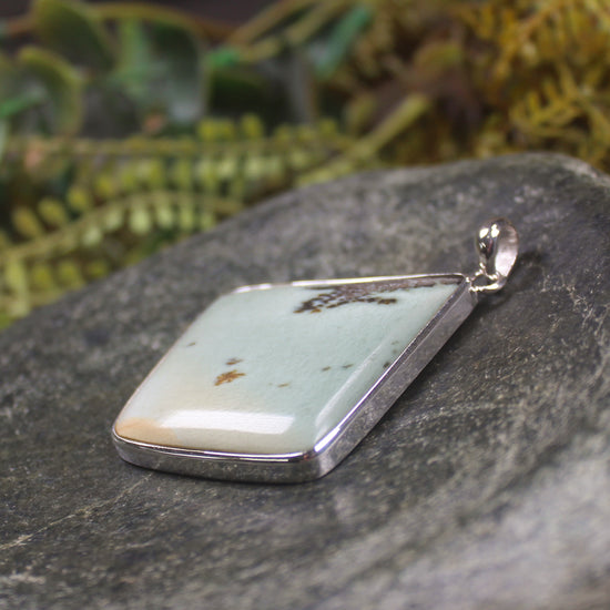 Sterling Silver Greenstone Pendant carved from Raukaraka  Pounamu - NZ Greenstone