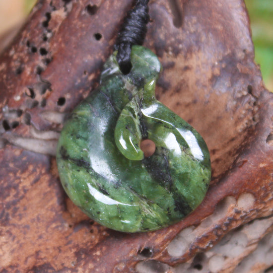 Douglas Creek pounamu hei matau pendant - NZ Greenstone