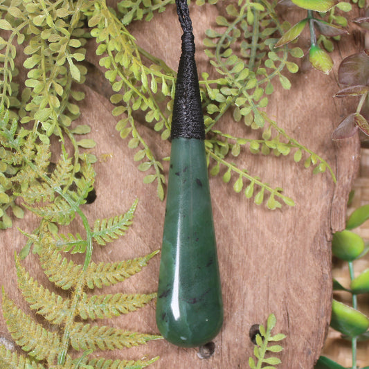 Roimata or Teardop carved from Hapopo Pounamu - NZ Greenstone