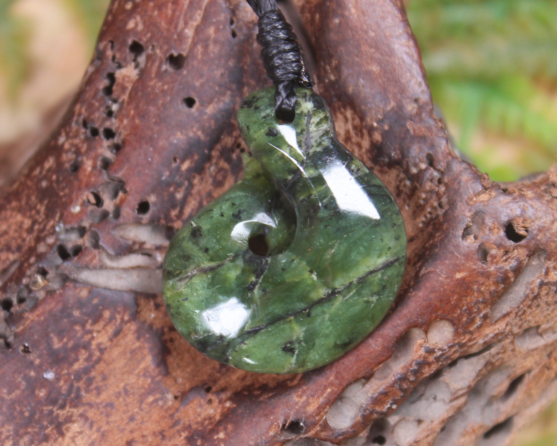 Douglas Creek pounamu hei matau pendant - NZ Greenstone
